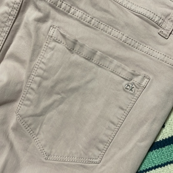 Calvin Klein Jeggings - Picture 6 of 6